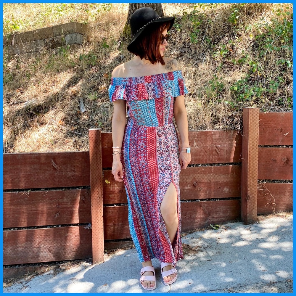 ❤️🤍💙 Xhilaration Off Shoulder Patchwork Maxi L